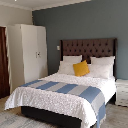 South Serene Guest House Midrand Εξωτερικό φωτογραφία