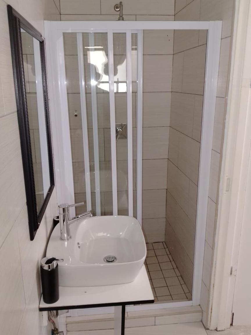 South Serene Guest House Midrand Εξωτερικό φωτογραφία