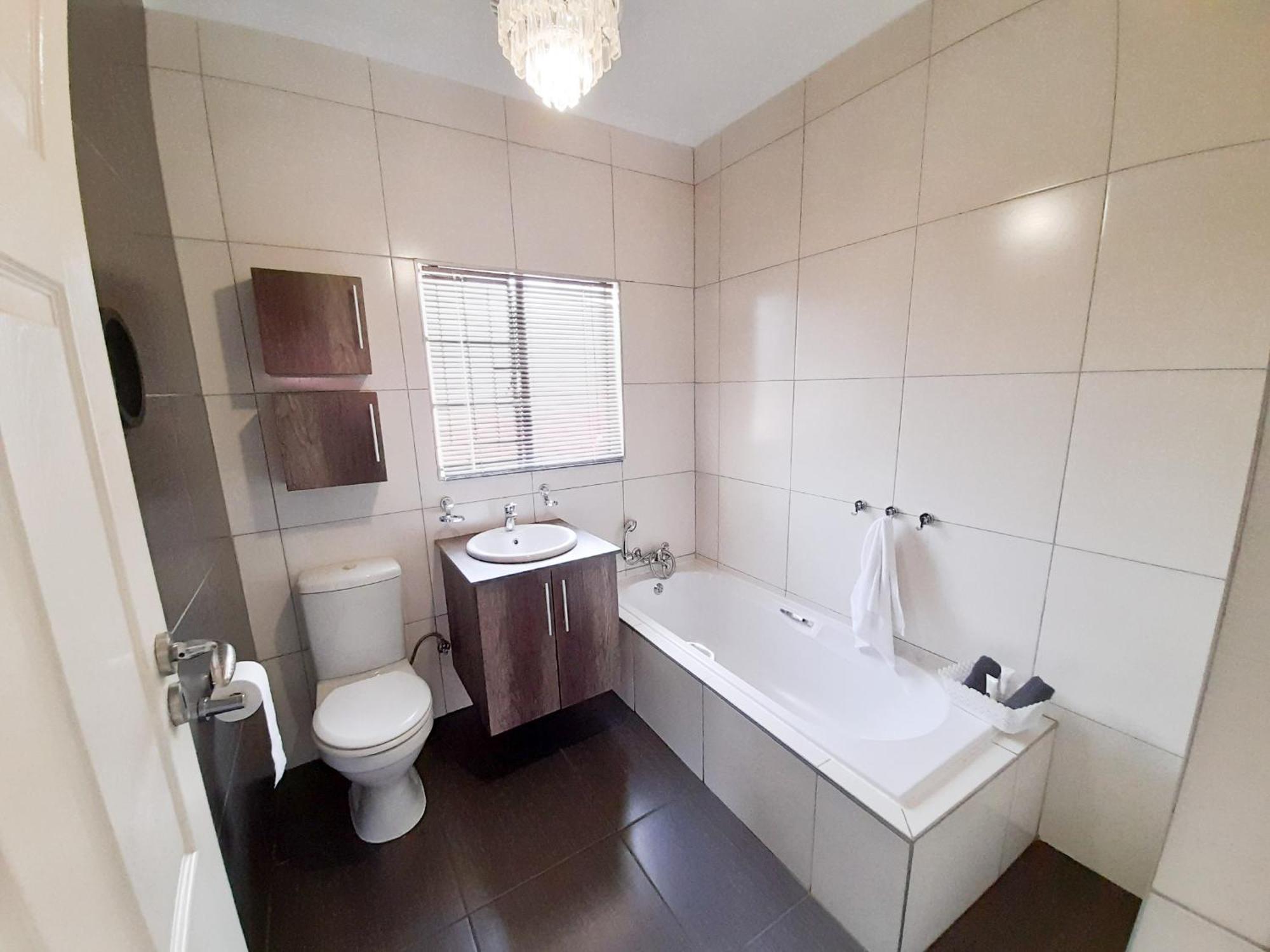 South Serene Guest House Midrand Εξωτερικό φωτογραφία
